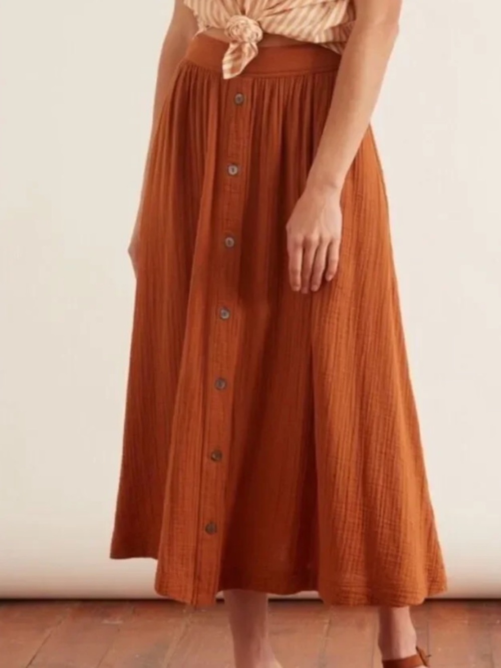 Xirena - Teagan Skirt in Dark Honey XS